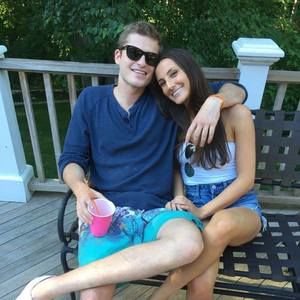 Meet your Posher, Lorenzo